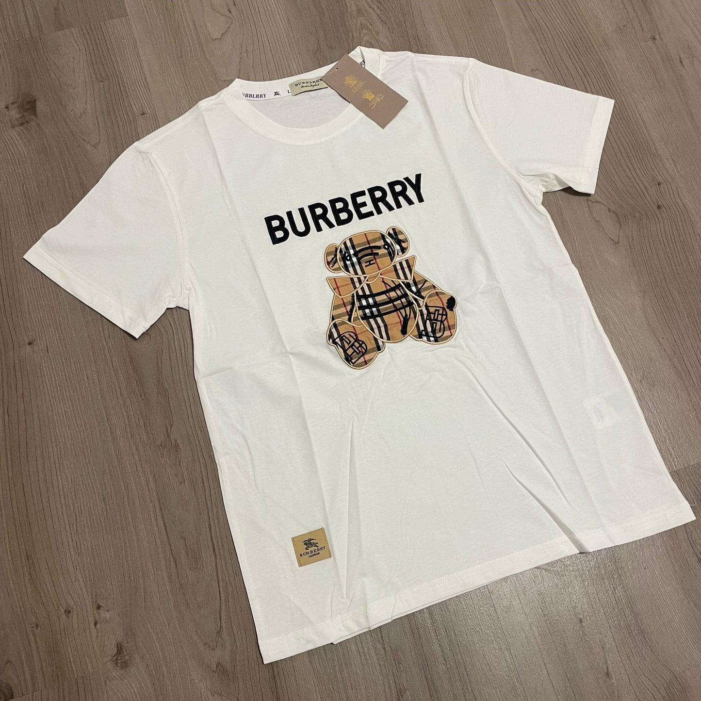 Camiseta BURBERRY TED WHITE 🍭😎