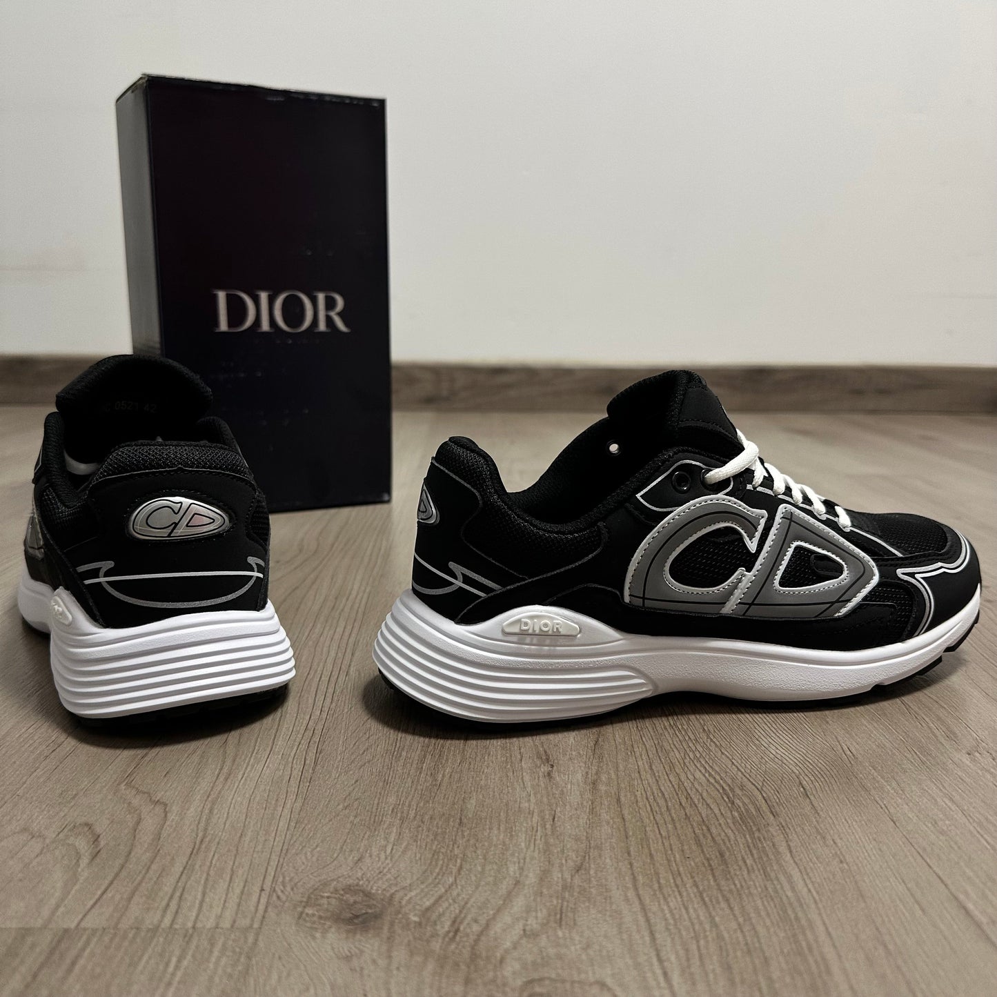 DIOR B30 letras CD REFLECTANTES