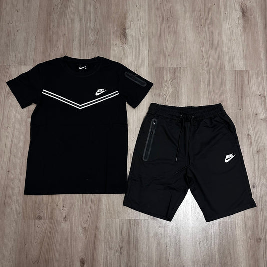 Conjunto corto NIKE TECH