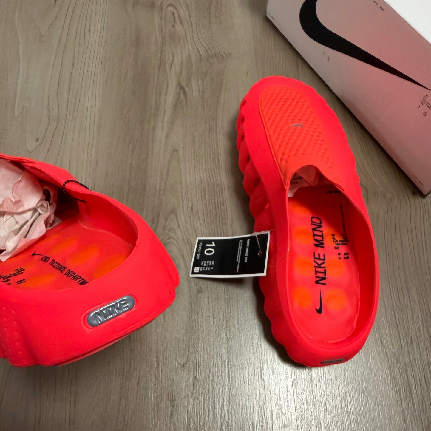NIKE MIND