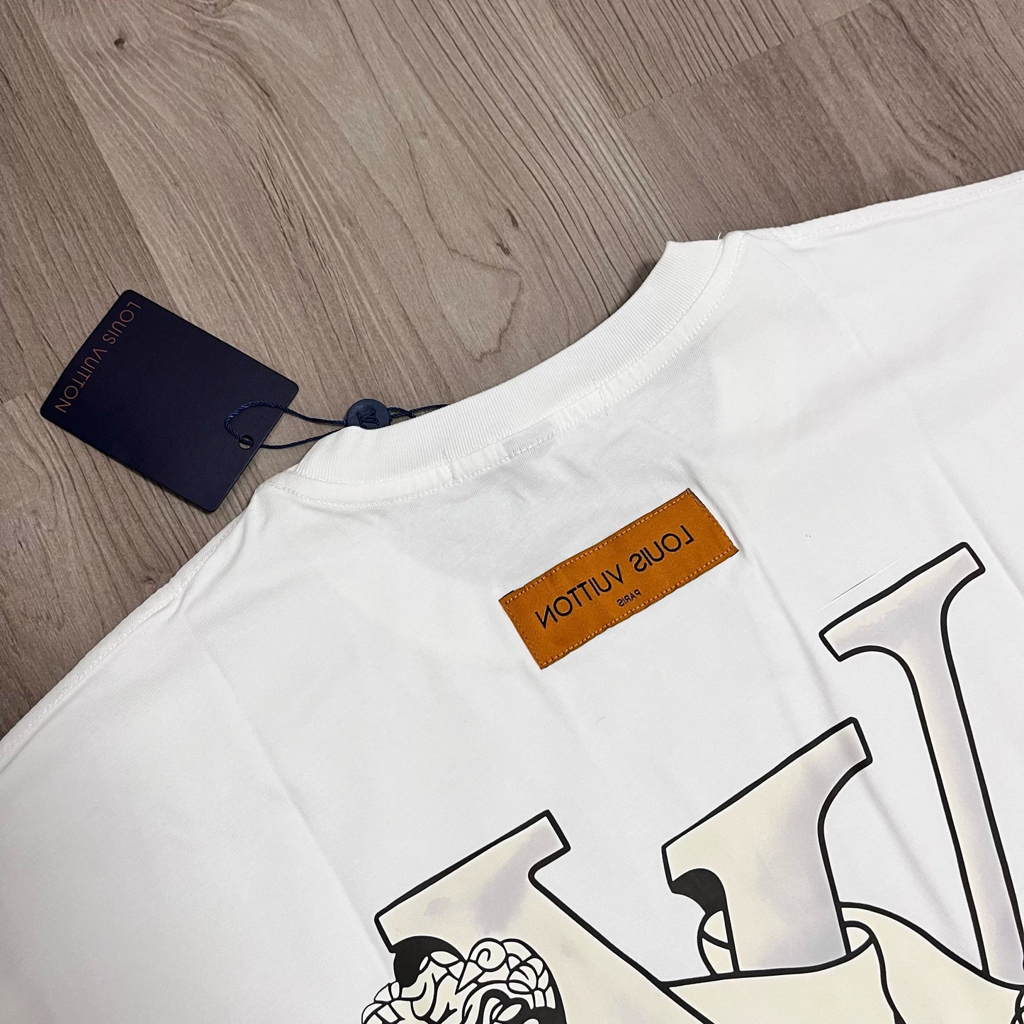 Camiseta OVERSIZE LV WHITE