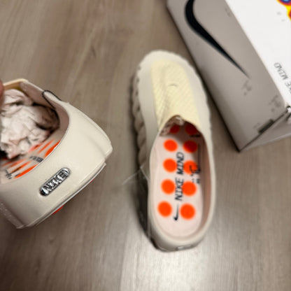 NIKE MIND