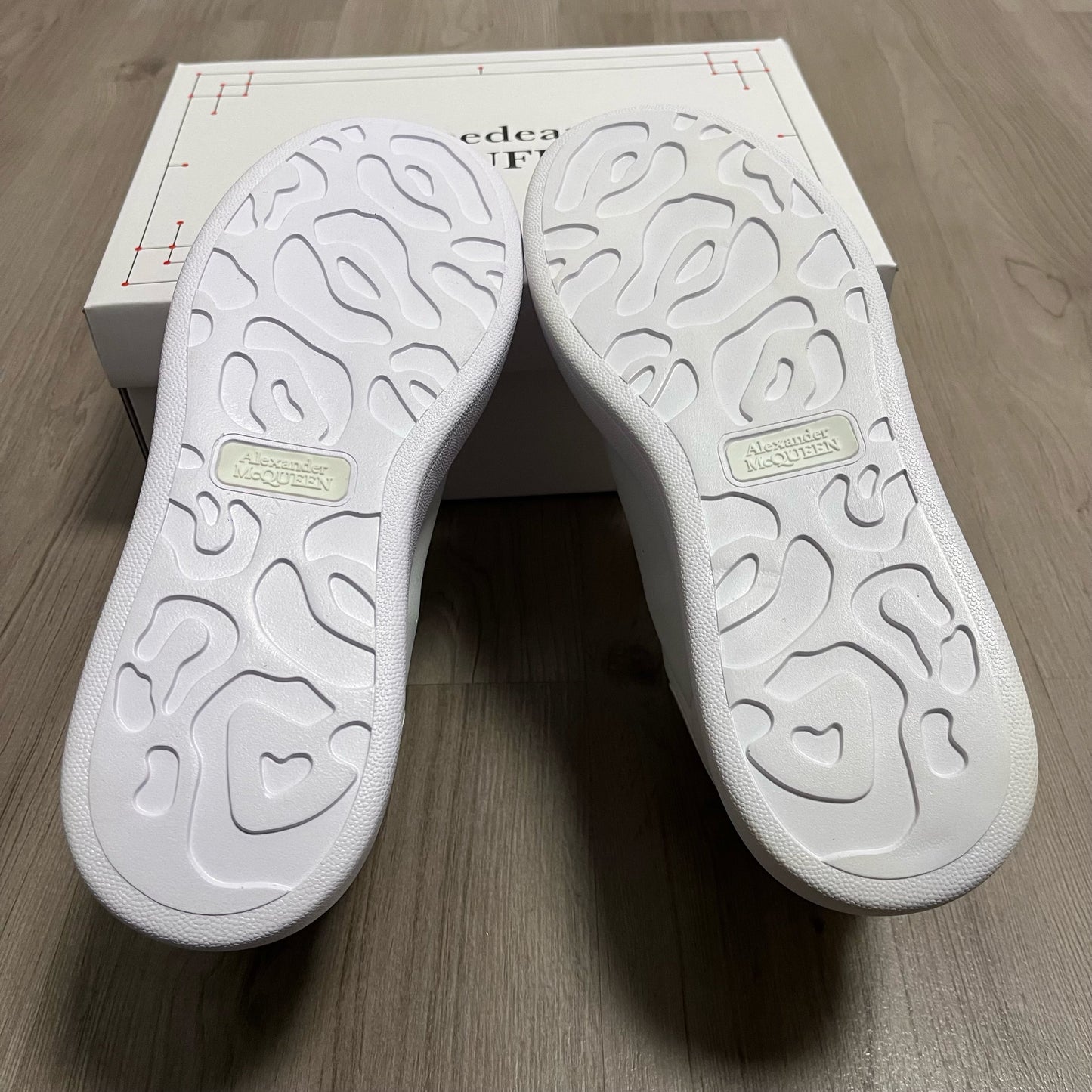 ZAPATILLAS MCQUEEN WHITE COLOUR