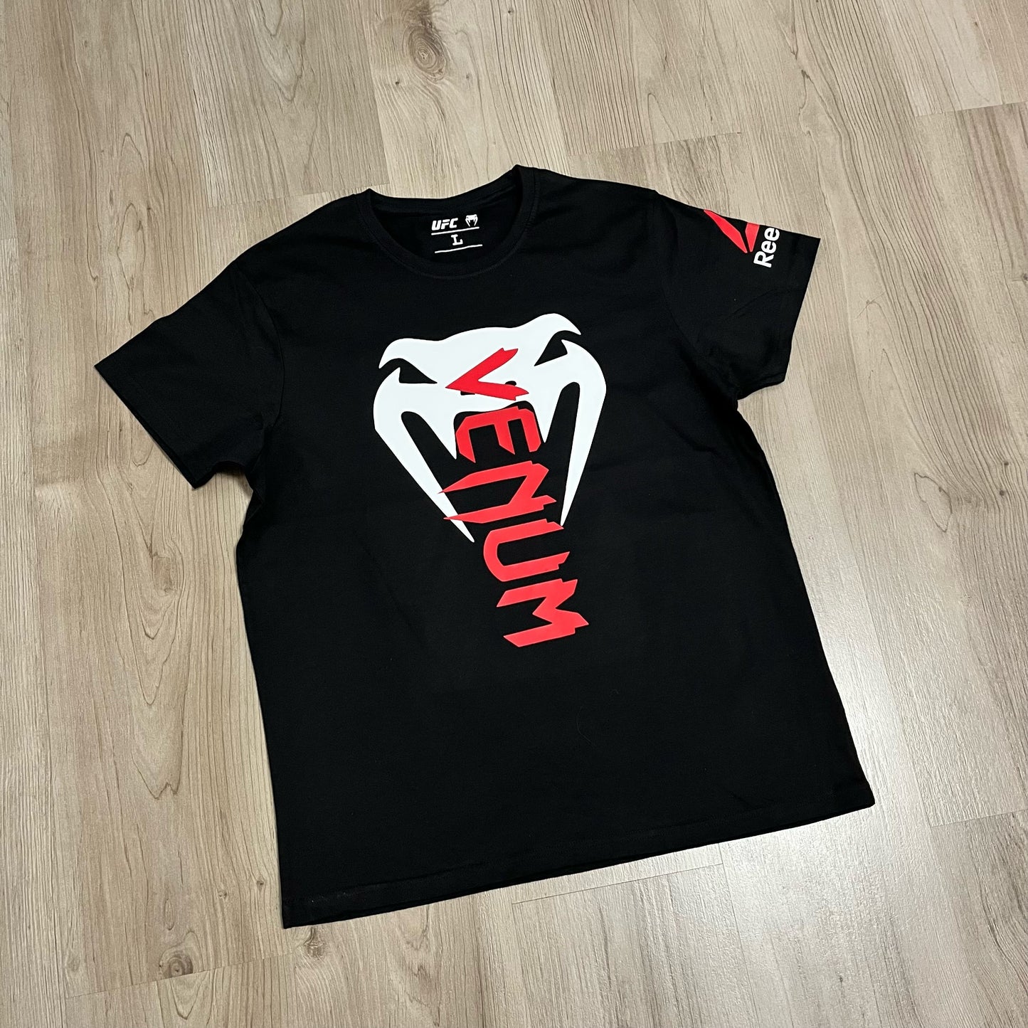 Camiseta UFC VENUM