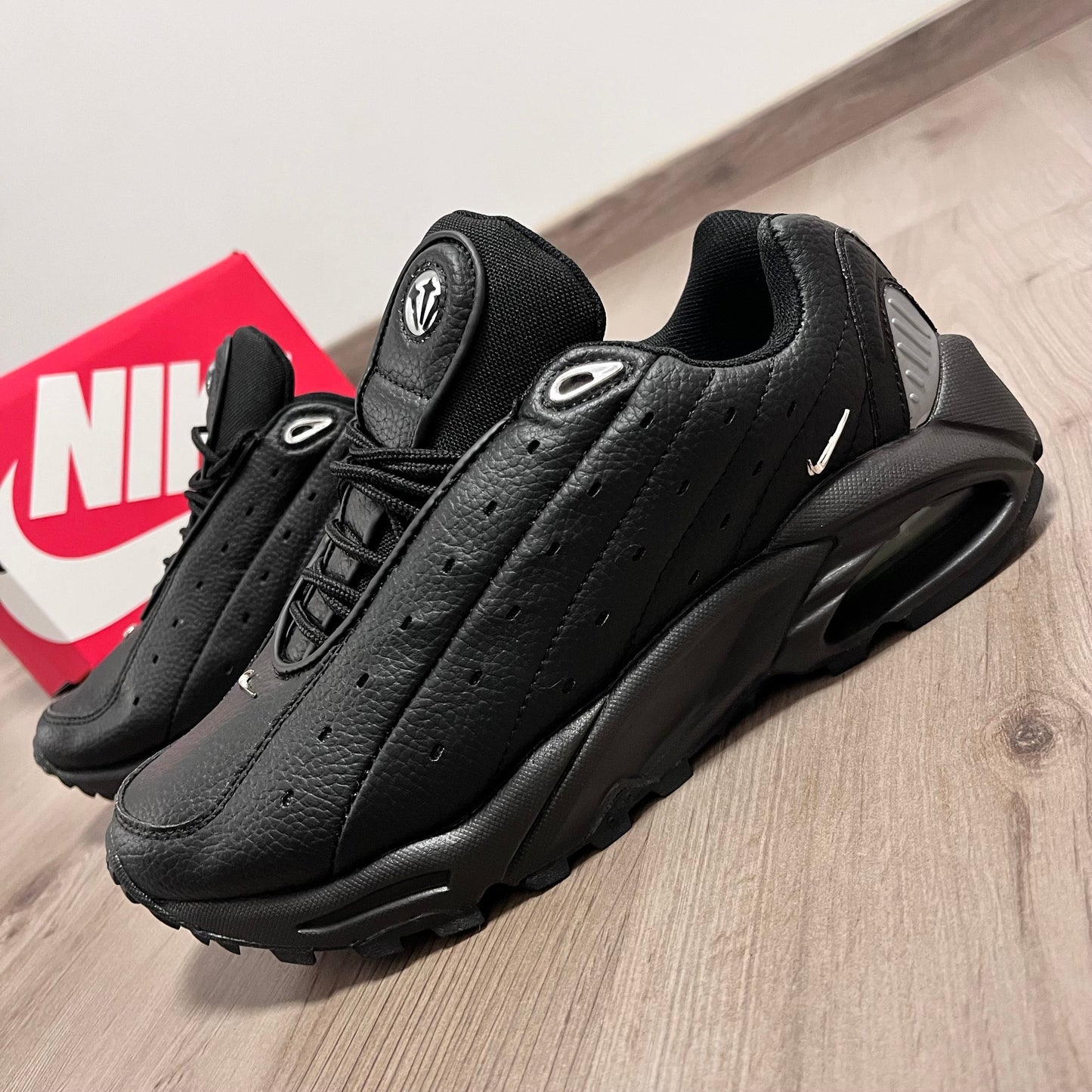 NIKE NOCTA