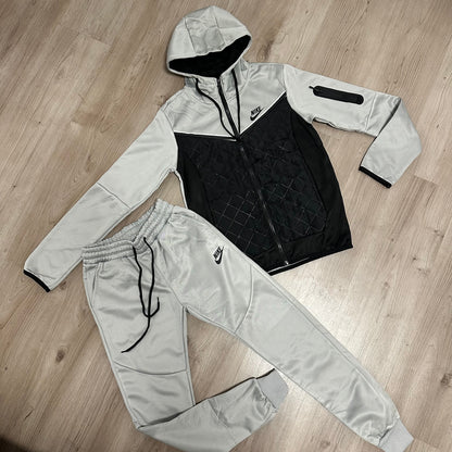 Conjunto NIKE TECH GREY/BLACK