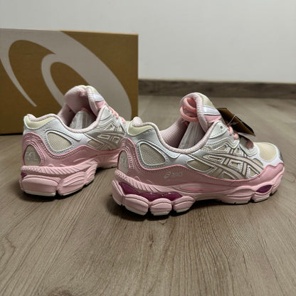 ASICS PINK 🍭