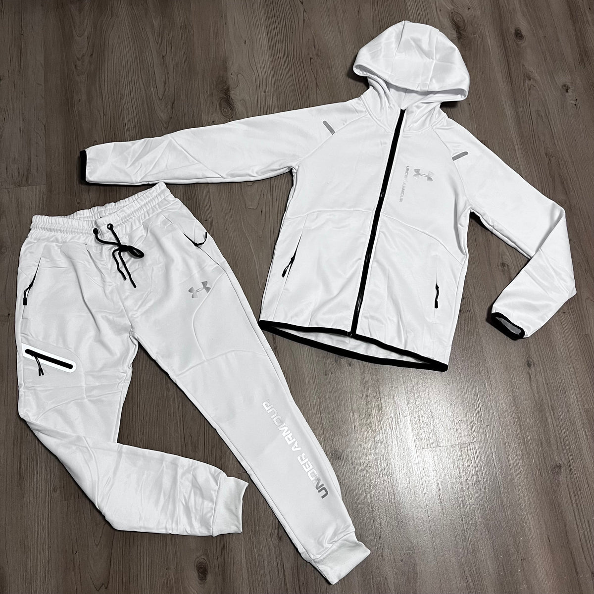 Conjunto largo UNDER ARMOUR WHITE