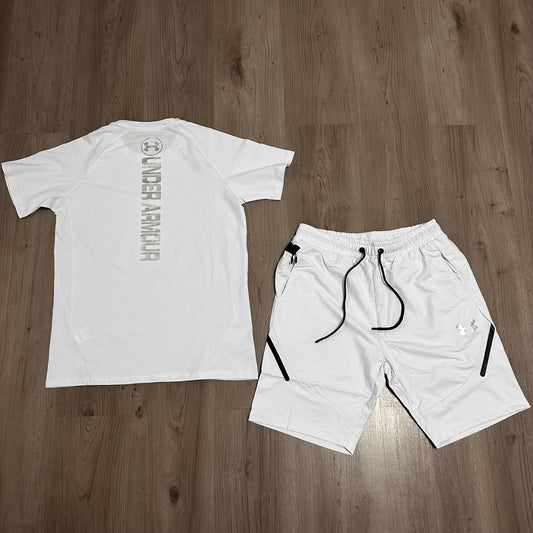 Conjunto corto UNDER ARMOUR