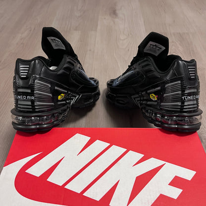 NIKE TUNED III BLACK