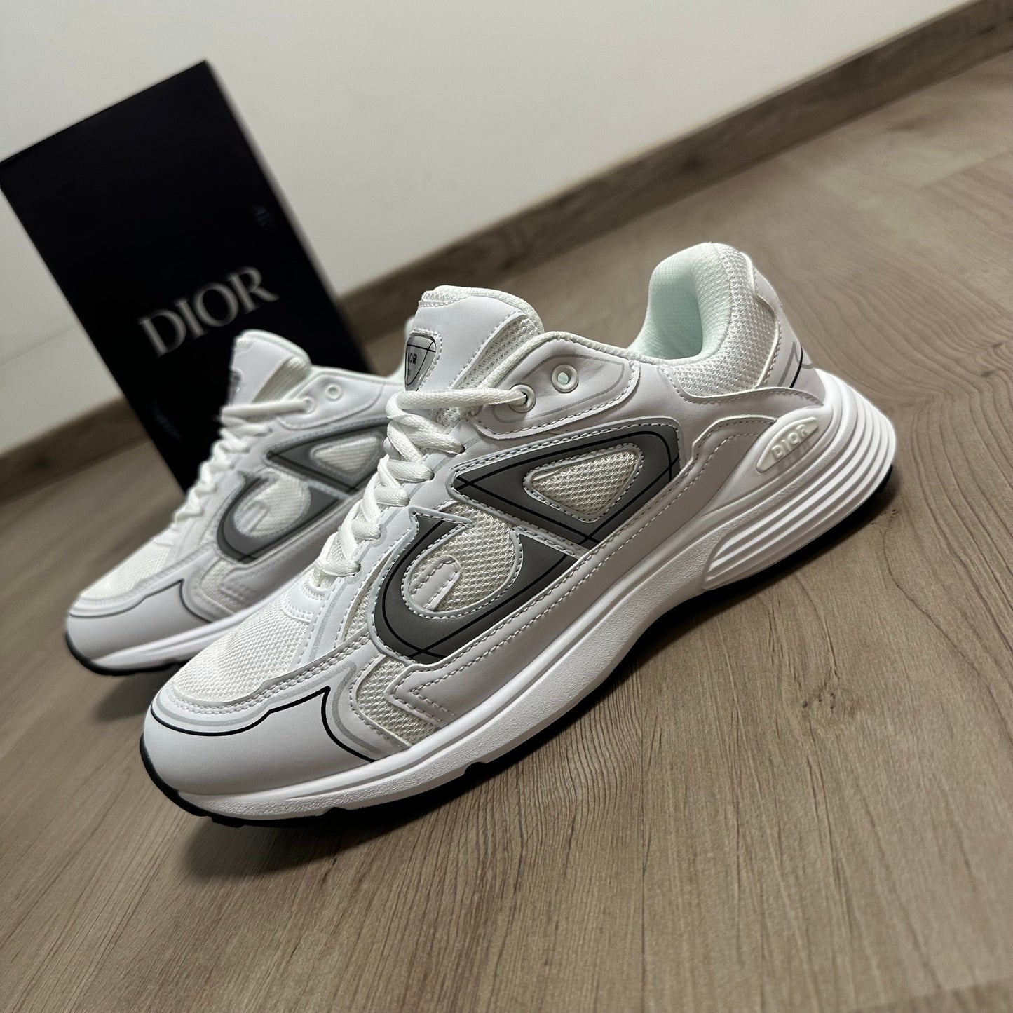 DIOR B30 letras CD REFLECTANTES