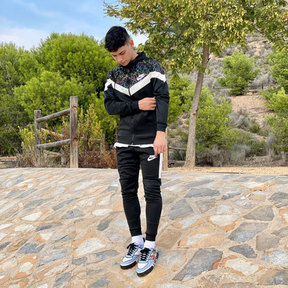 Conjunto NIKE TECH BLACK COLOUR