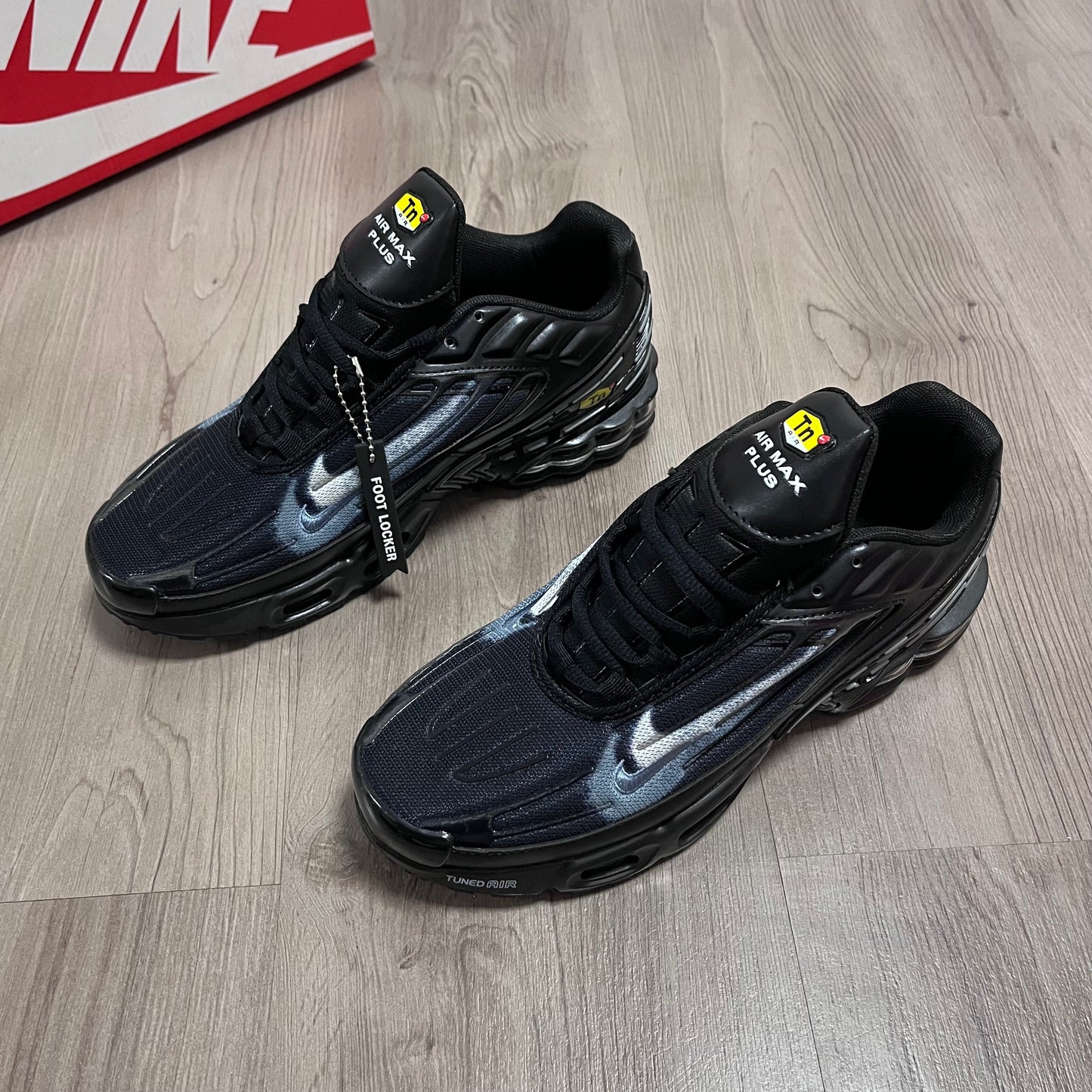 NIKE TUNED III BLACK