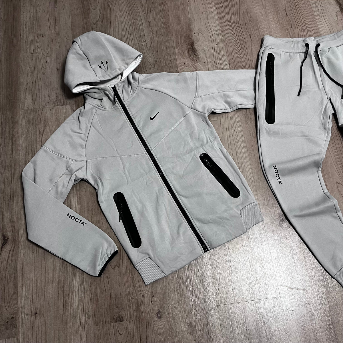 Conjunto largo NIKE NOCTA