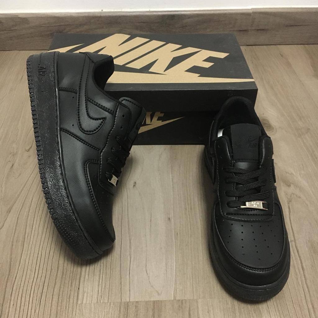 FORCÉ ALL BLACK