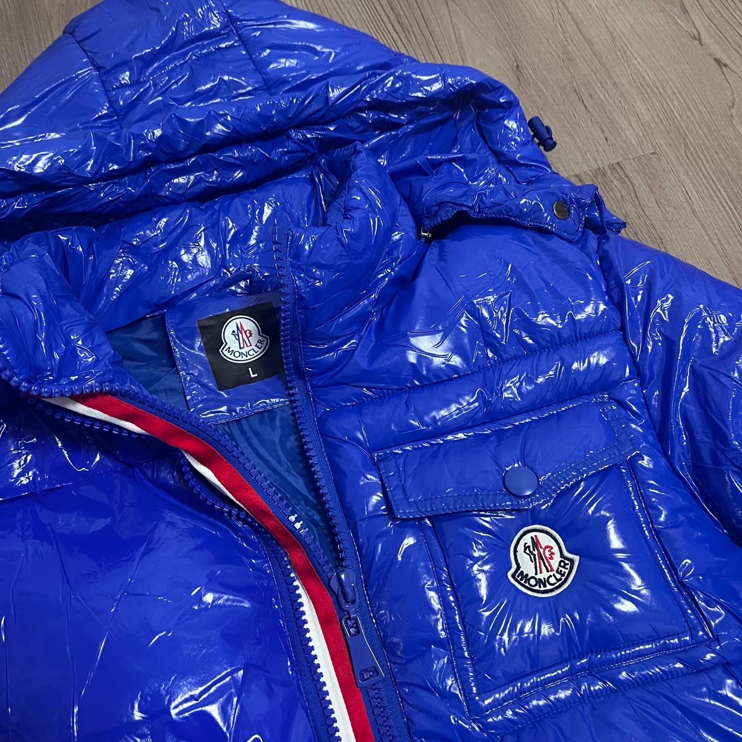 CHAQUETÓN ACOLCHADO MONCLER AZUL ELECTRICO