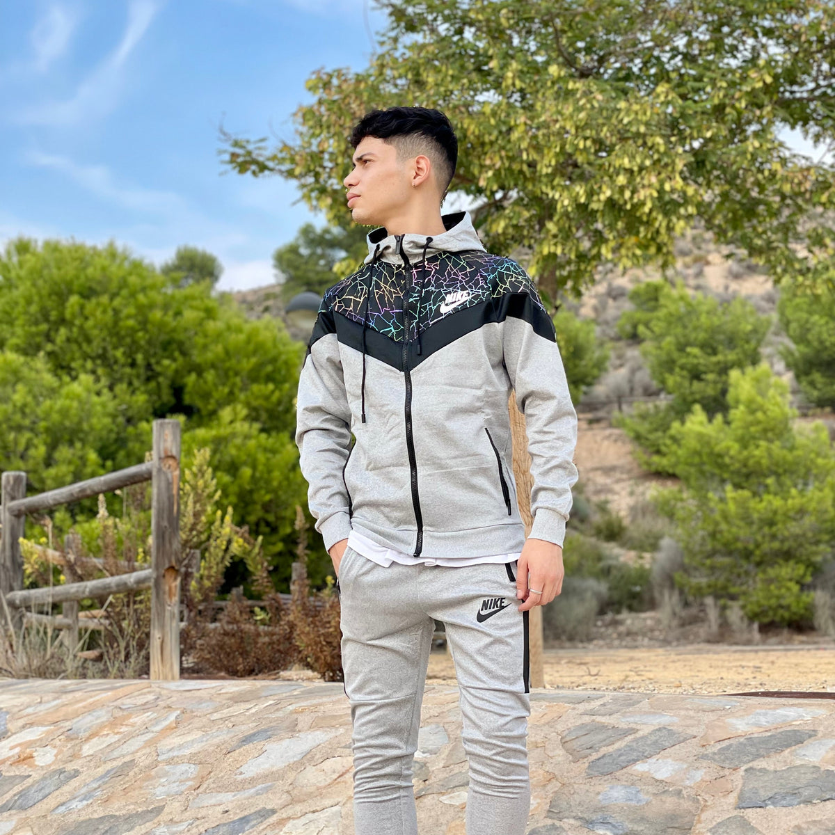 Conjunto NIKE TECH GREY COLOUR