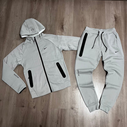 Conjunto largo NIKE NOCTA
