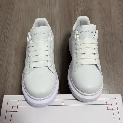 ZAPATILLAS MCQUEEN WHITE COLOUR
