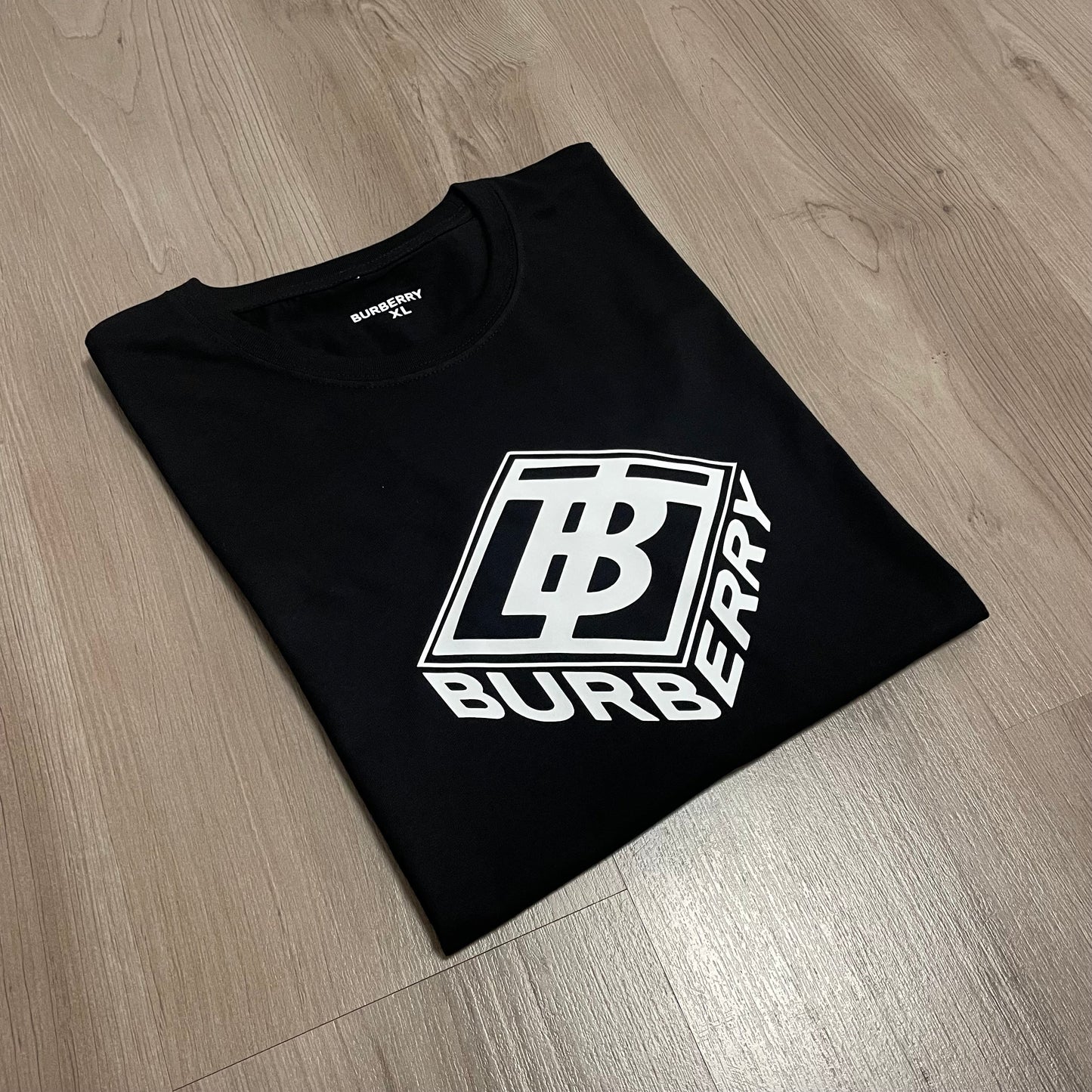 Camiseta BURBERRY NEW