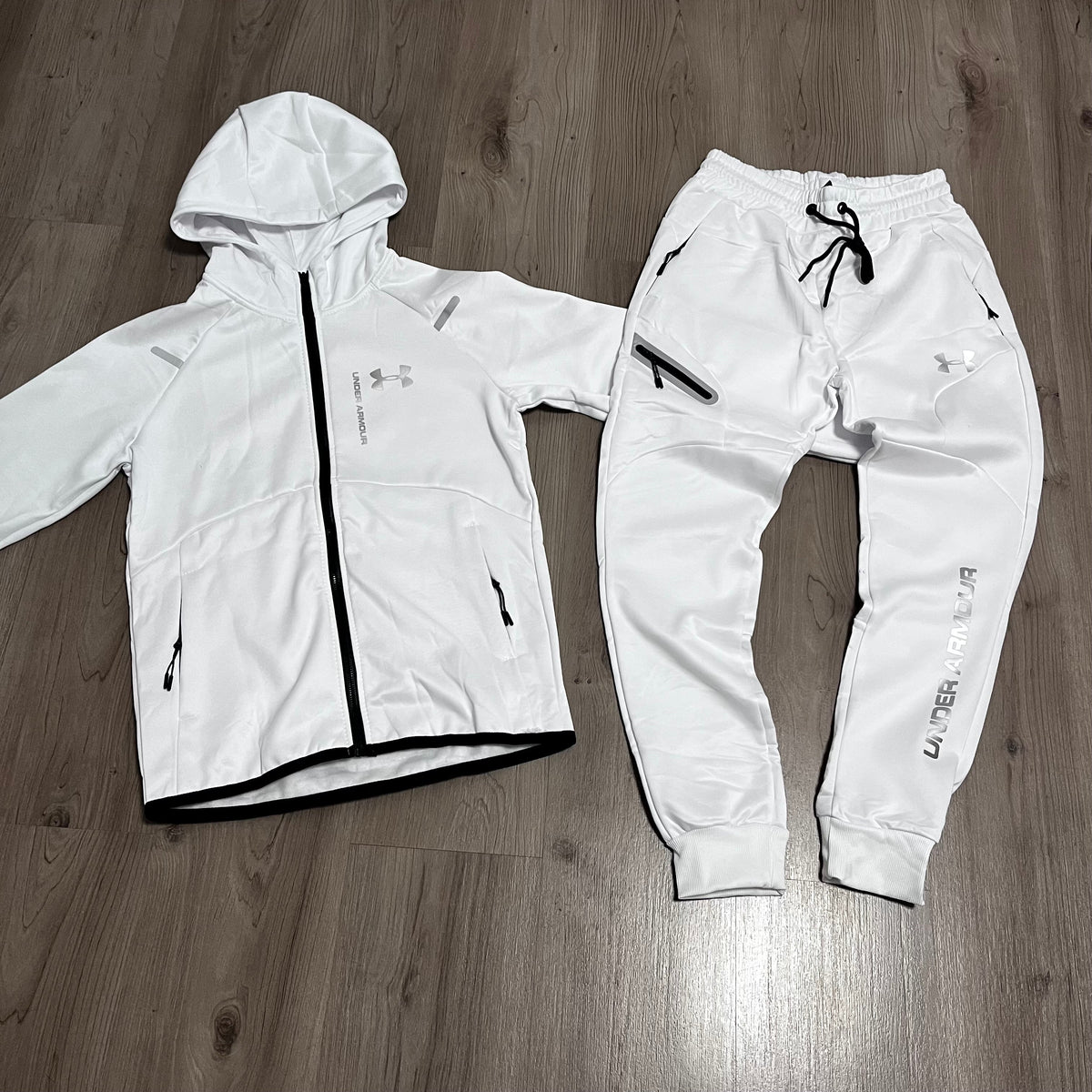 Conjunto largo UNDER ARMOUR WHITE
