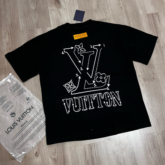 Camiseta OVERSIZE LV BLACK