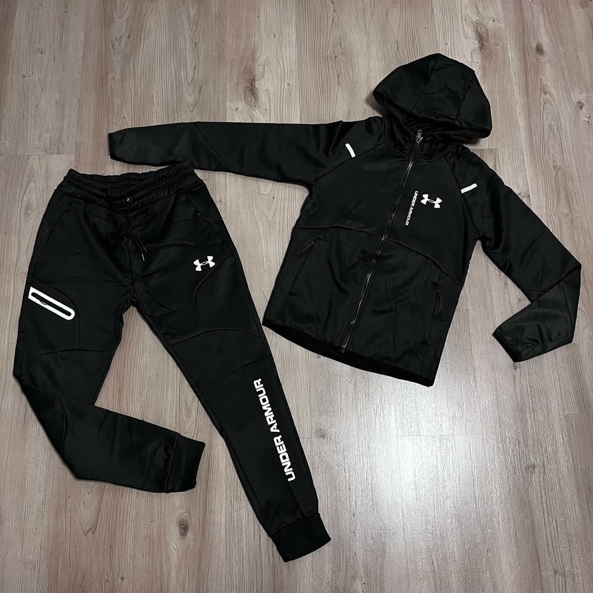Conjunto largo UNDER ARMOUR BLACK