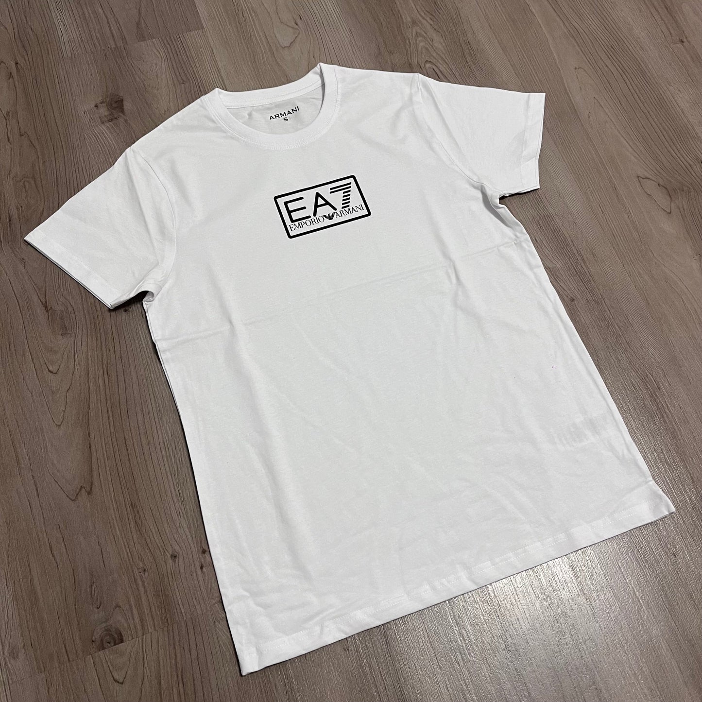 Camiseta Armani