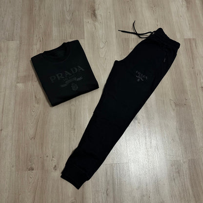 Conjunto largo PRADA ALL BLACK