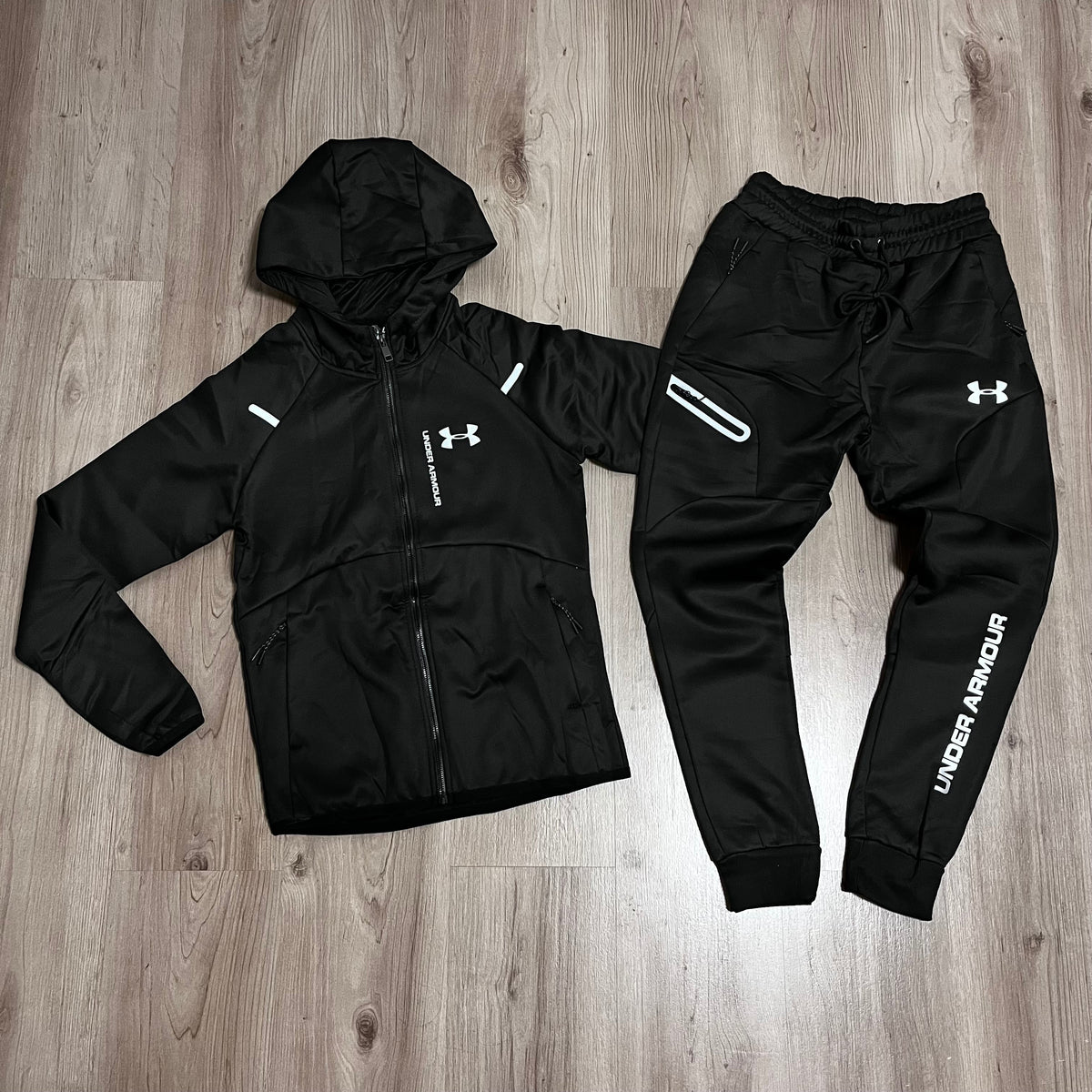 Conjunto largo UNDER ARMOUR BLACK