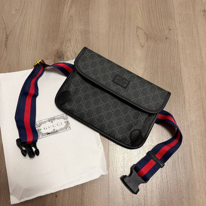 RIÑONERA GUCCI BLACK