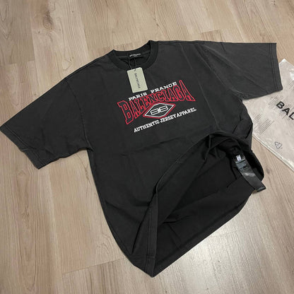 BALENCIAGA OVERSIZE